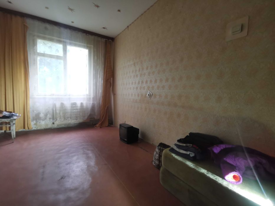 Продається 3-кімнатна квартира в зручному районі міста RD