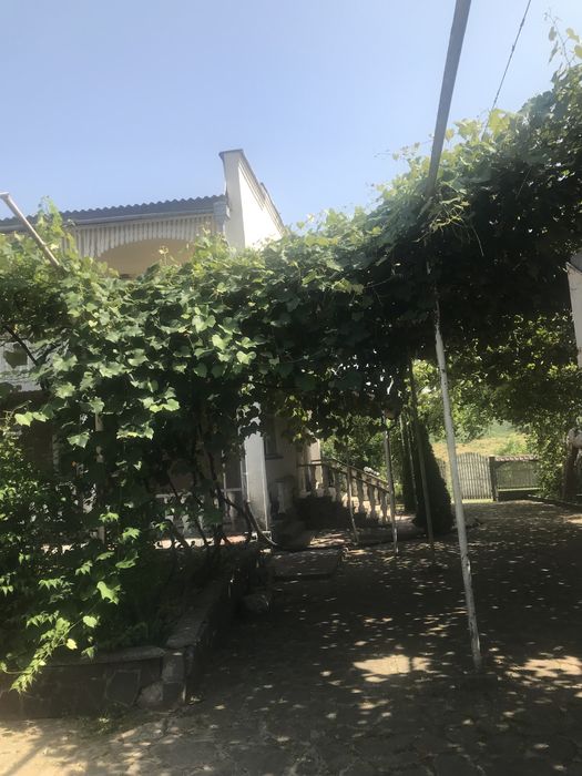 Будинок продажа в затишному місці