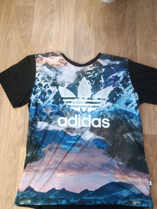 ОРИГІНАЛ футболка Adidas Men's Black Mountain Clash