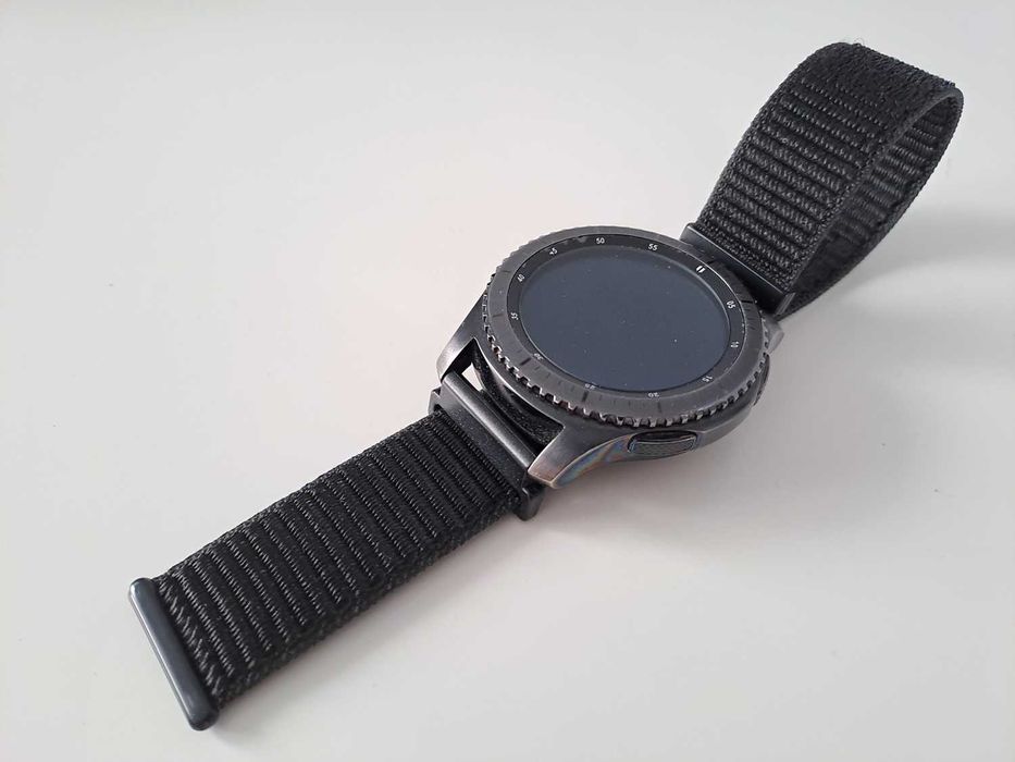 Samsung Galaxy Gear S3 Frontier – sprawny, z akcesoriami