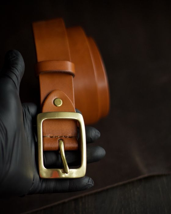 Ремінь чоловічий шкіряний / Ремень мужской кожаный. Ручна робота