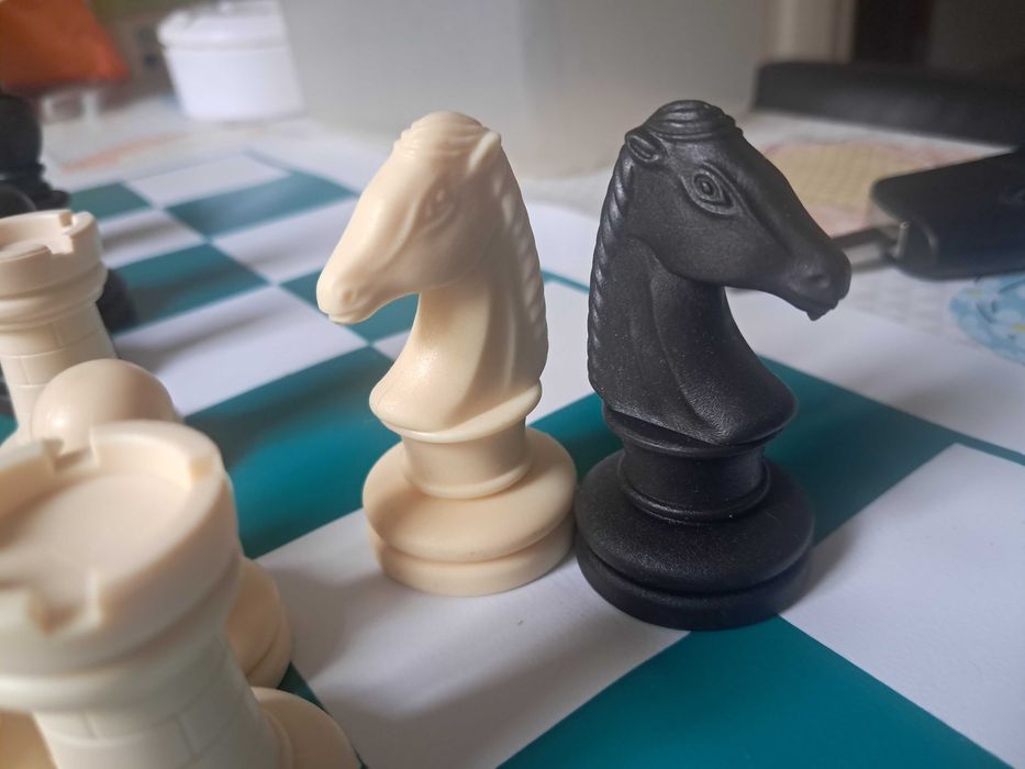 Jogos de tabuleiro XADREZ NOVOS