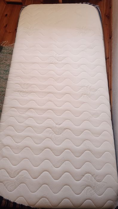 Materac Pocket Visco Lateks 90x195 - prawie nieużywany