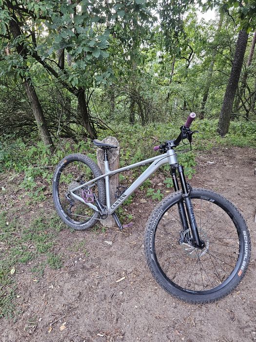 Rower enduro/trail Canyon stoic 4
