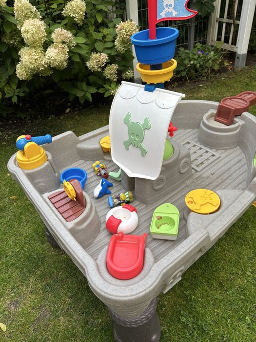 Statek piracki Little tikes zabawka ogrodowa