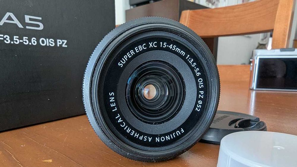 Lente Fujifilm EBC XC 15-45mm F3.5-5.6 OIS PZ