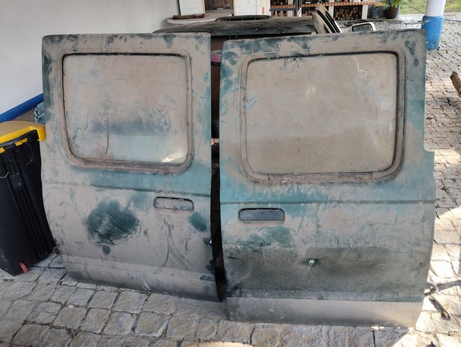 Portas capot Nissan D22 Navara