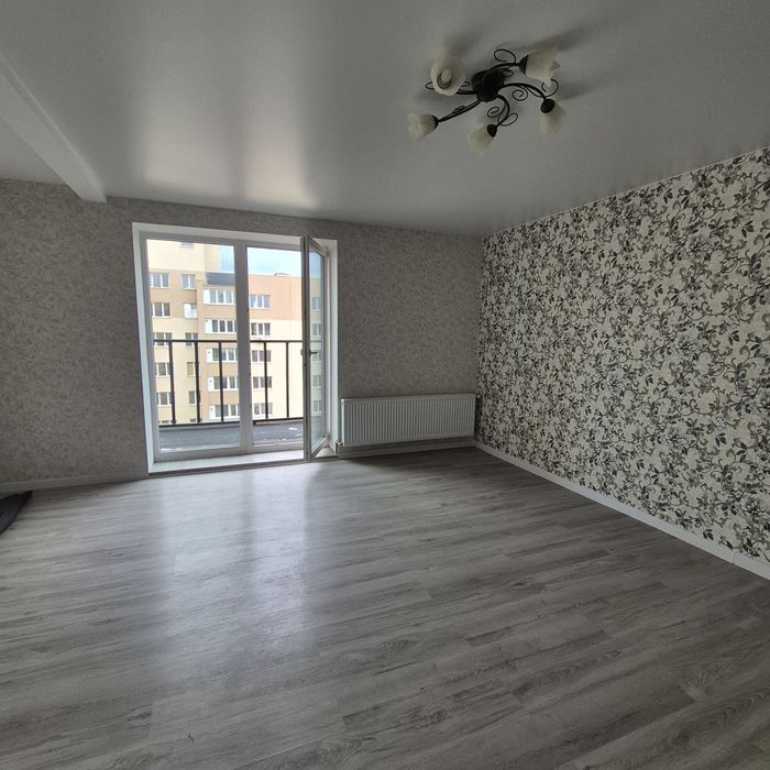 Продаж 2к квартири пр-т Свободи  з новим ремонтом