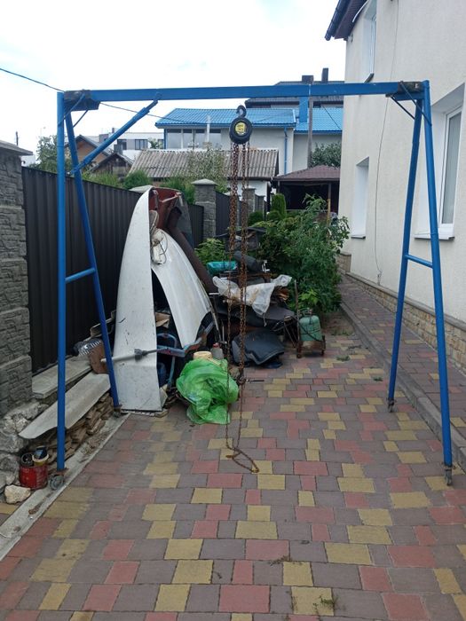 Продам інструмент для гаража кранбалка на 1 т