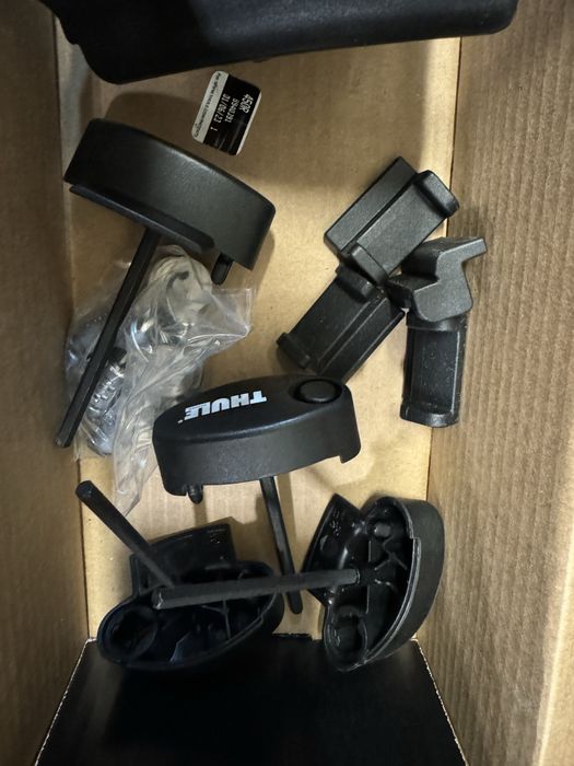 Uchwyty do belek Thule Rapid Crossroad 450R