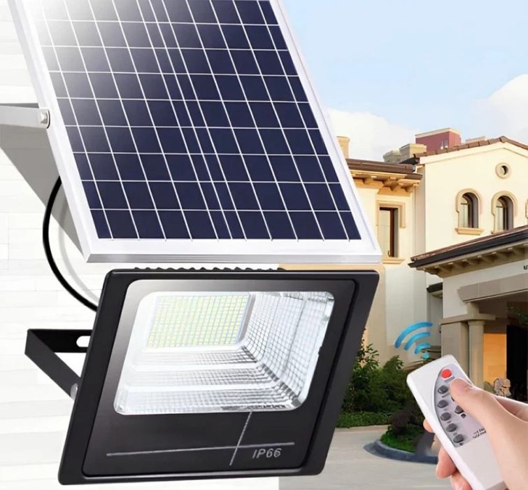 Projetor LED IP66 com  Painel Solar 50w