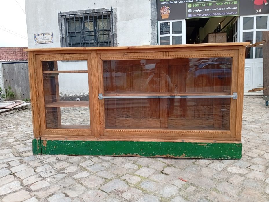 Antigo balcão de mercearia
