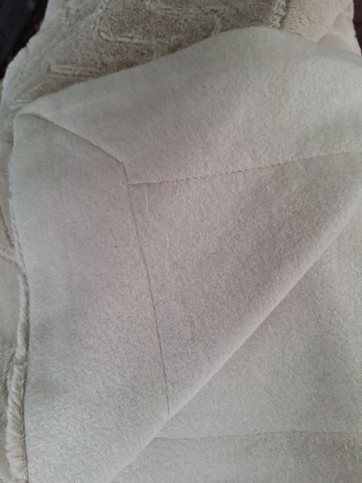 Narzuta na łóżko.