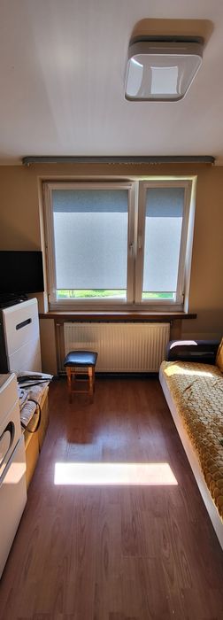 Zamienię 3- pokoje na kawalerke