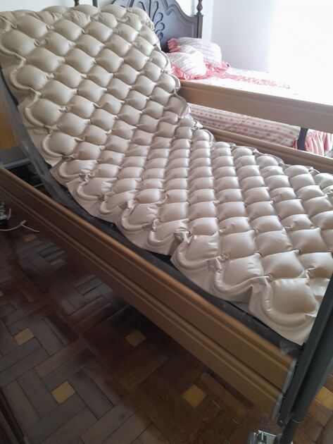 Cama Articulada com colchão anti-escaras