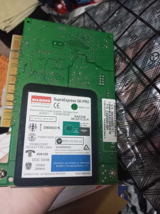 Material informático antigo como novo preços a combinar