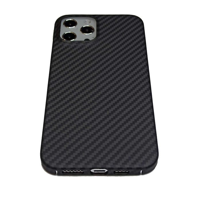 Карбоновый чехол iPhone 12 Pro Max
