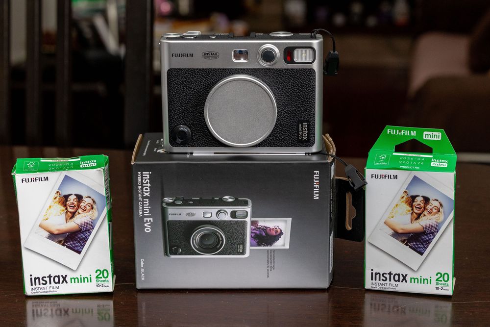 fujifilm evo instax camera