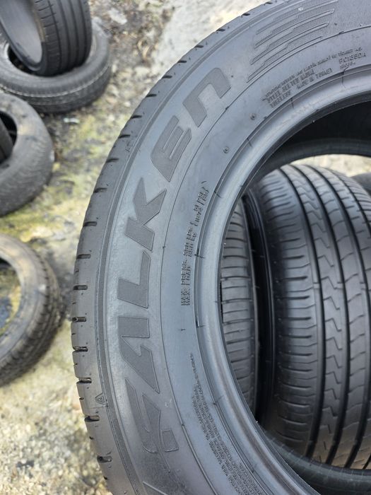 Шини 235/60r17 як нові 8 мм. 23 й рік