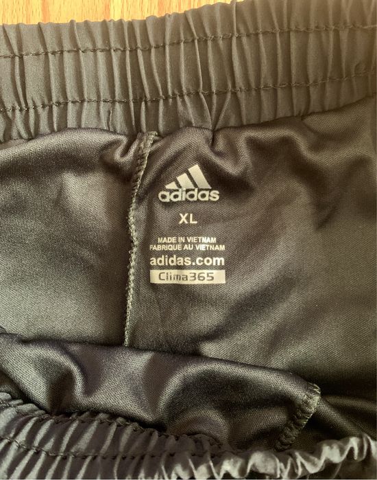 Шорти Adidas Спортивні шорти adidas