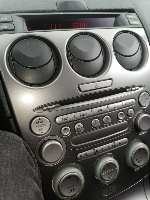Mazda 6 preçisa montar as peças restantes