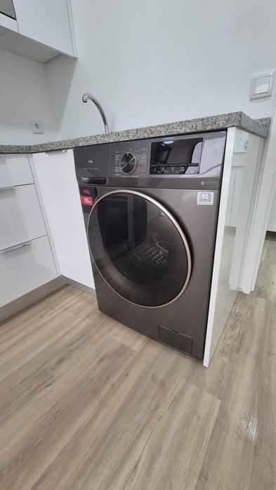 Estúdio com garagem  – Open Space – Av. Comendador Ferreira de Matos