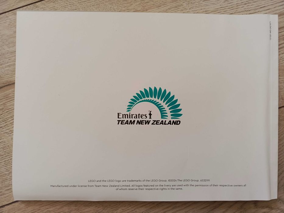 LEGO Technic 42174 - Jacht Emirates Team New Zealand AC75 - Instrukcja