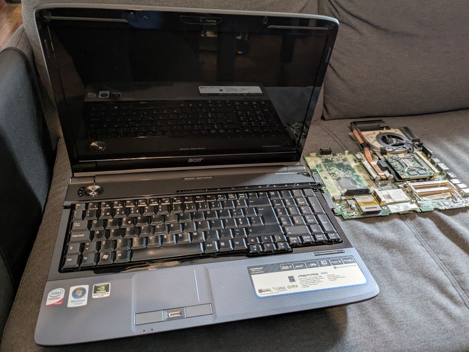 Acer Aspire 6930G (para reparação ou peças)