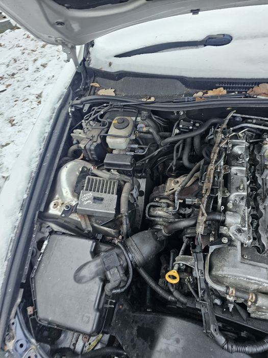 Lexus is220 d-cat rozrusznik alternator głowica wtryskiwacz