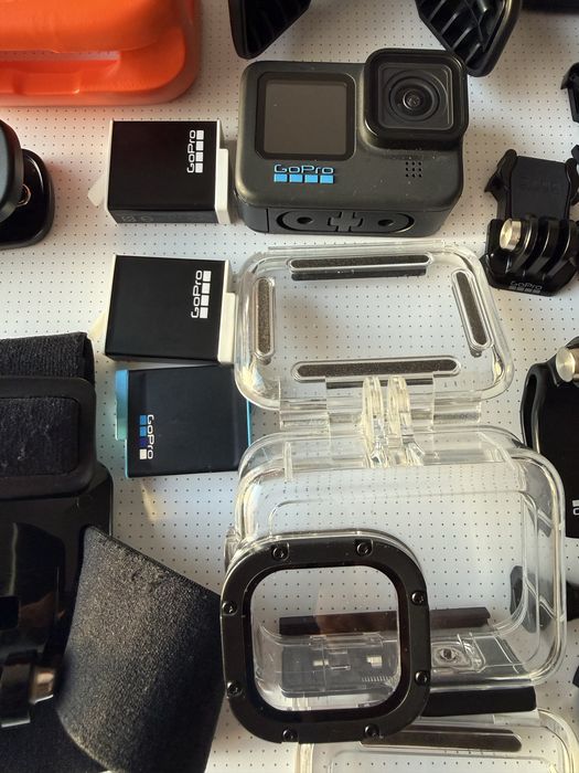 GoPro Hero 10 Black + ACESSÓRIOS