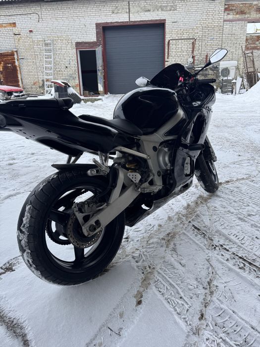 YAMAHA R6 спорт байк