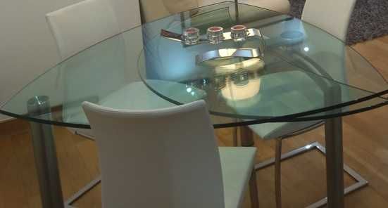 Mesa Refeição Alta Qualidade Extensível em Vidro e Inox faz 2 Formas