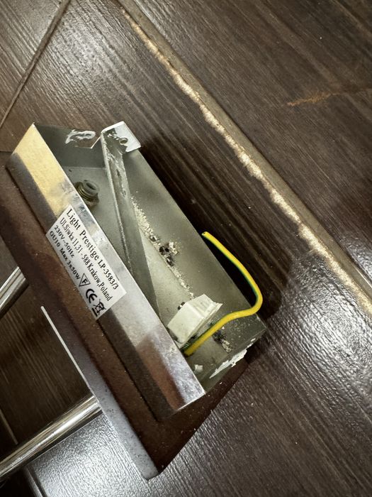 Żyrandol, lampa sufitowa