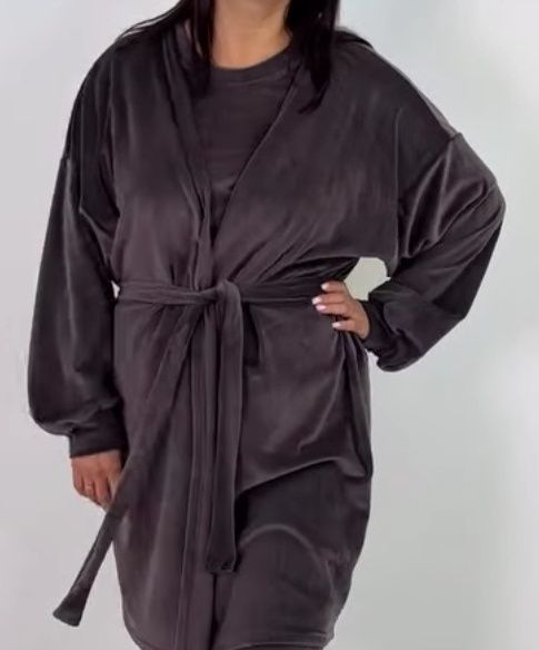 Халат велюровий. Жіночій халат.52-56