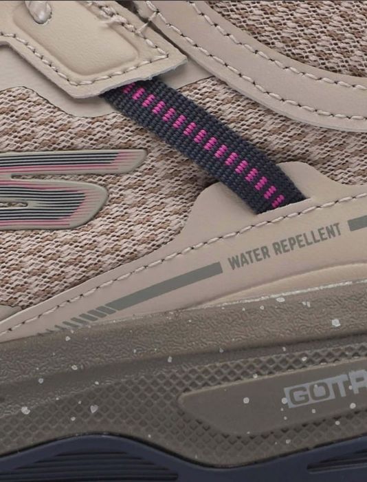 Жіночі кросівки Skechers Go Run Trail Altitude Highly Elevated