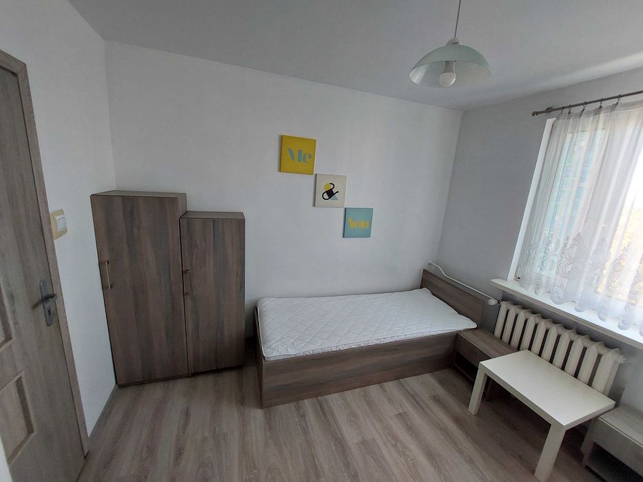 Słoneczny pokój 12 m² z pięknym widokiem na zieleń | Gdynia Obłuże | Dla 1 lub 2 osób