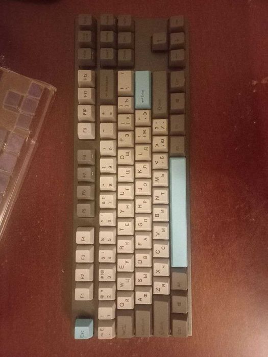 Varmilo Va87m blue cherry