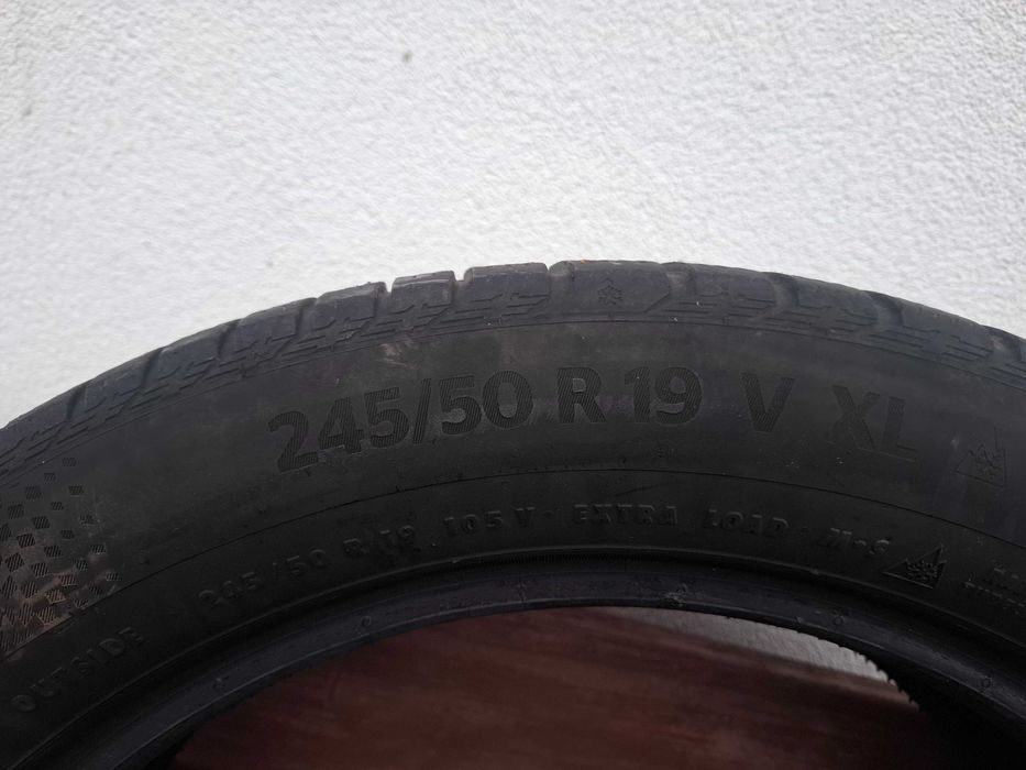 opony zima 245/50 R19 continental rok 21 super stan cena za 4 sztuki,