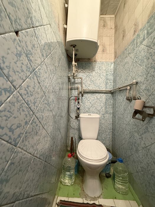 Здам на рік і більше чотирикімнатну квартиру в Чорноморську.