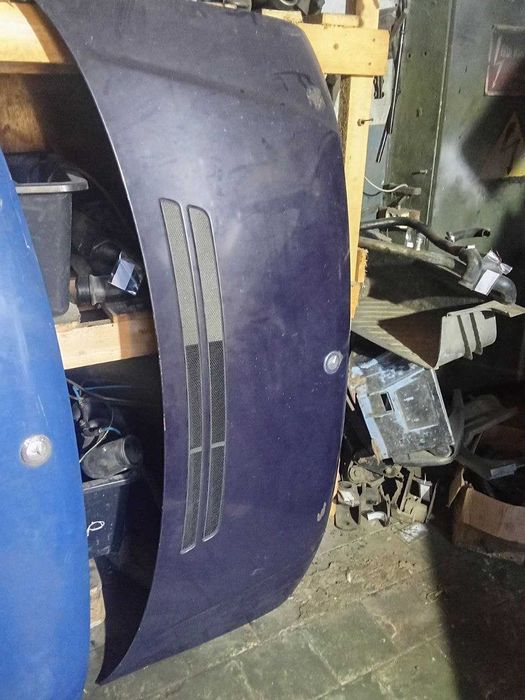 Капот Mercedes Vito W638 (оригінал), добрий стан