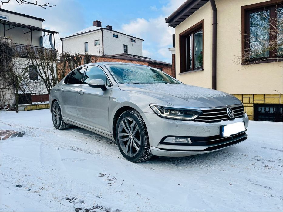 Volkswagen Passat Salon PL ! BEZWYPADKOWY ! Wspaniały STAN! FV. Ekstra Wyposażenie !