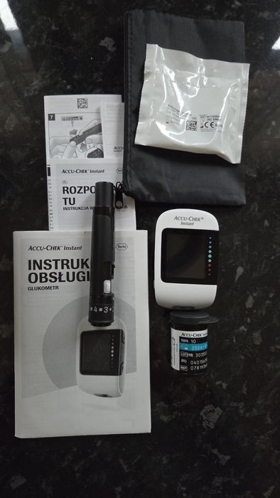 Glukometr Accu-Chek instant Nowy!
