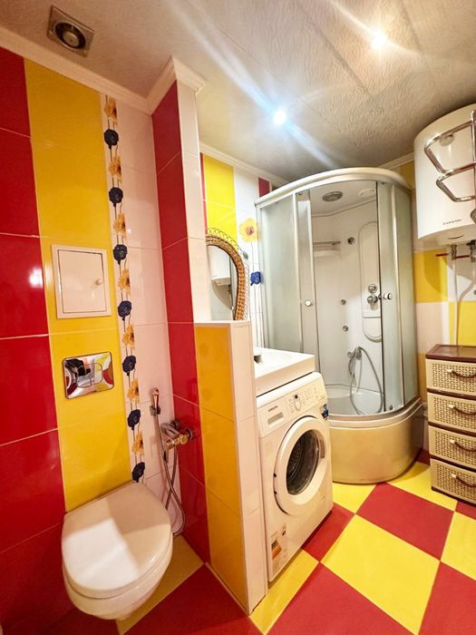 Продаж великої 2кім. квартири. Ремзавод Льотна