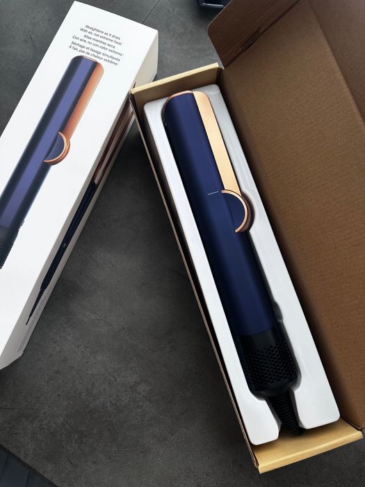 Фен вирівнювач ( — бюджетна версія Dyson Airstrait