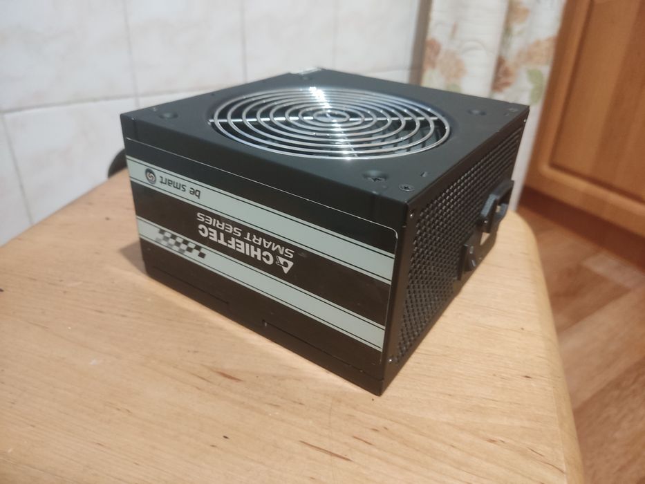 Блок питания ATX Chieftec GPS-500A8 500W