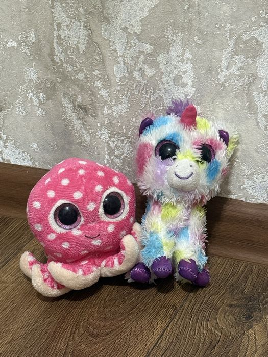 іграшки для дитини лот