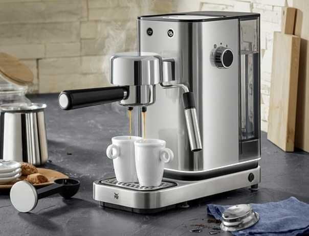 Ciśnieniowy ekspress do kawy