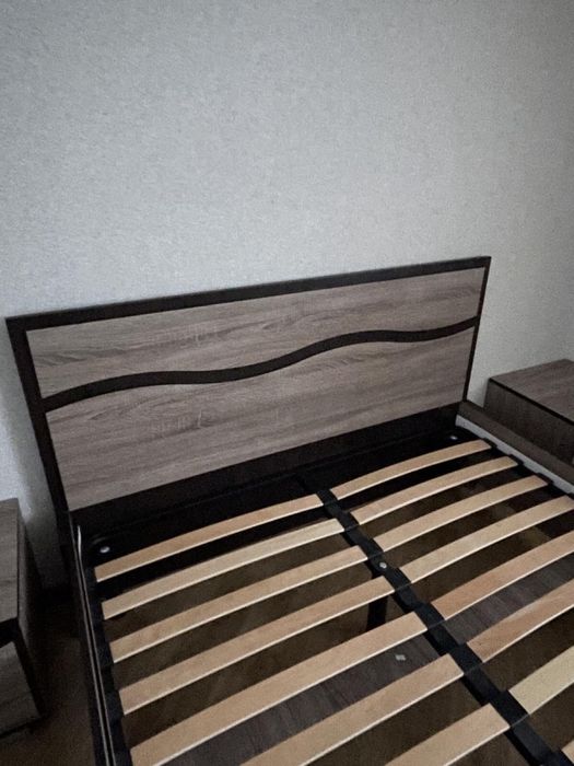 Продам кровать 140/200