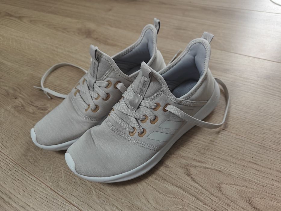 Buty treningowe, adidasy Adidas Cloudfoam Pure DB0705, r.37