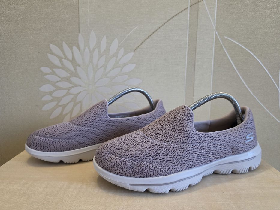 Сліпони жіночі кросівки Skechers Go Walk оригінал р.40-41